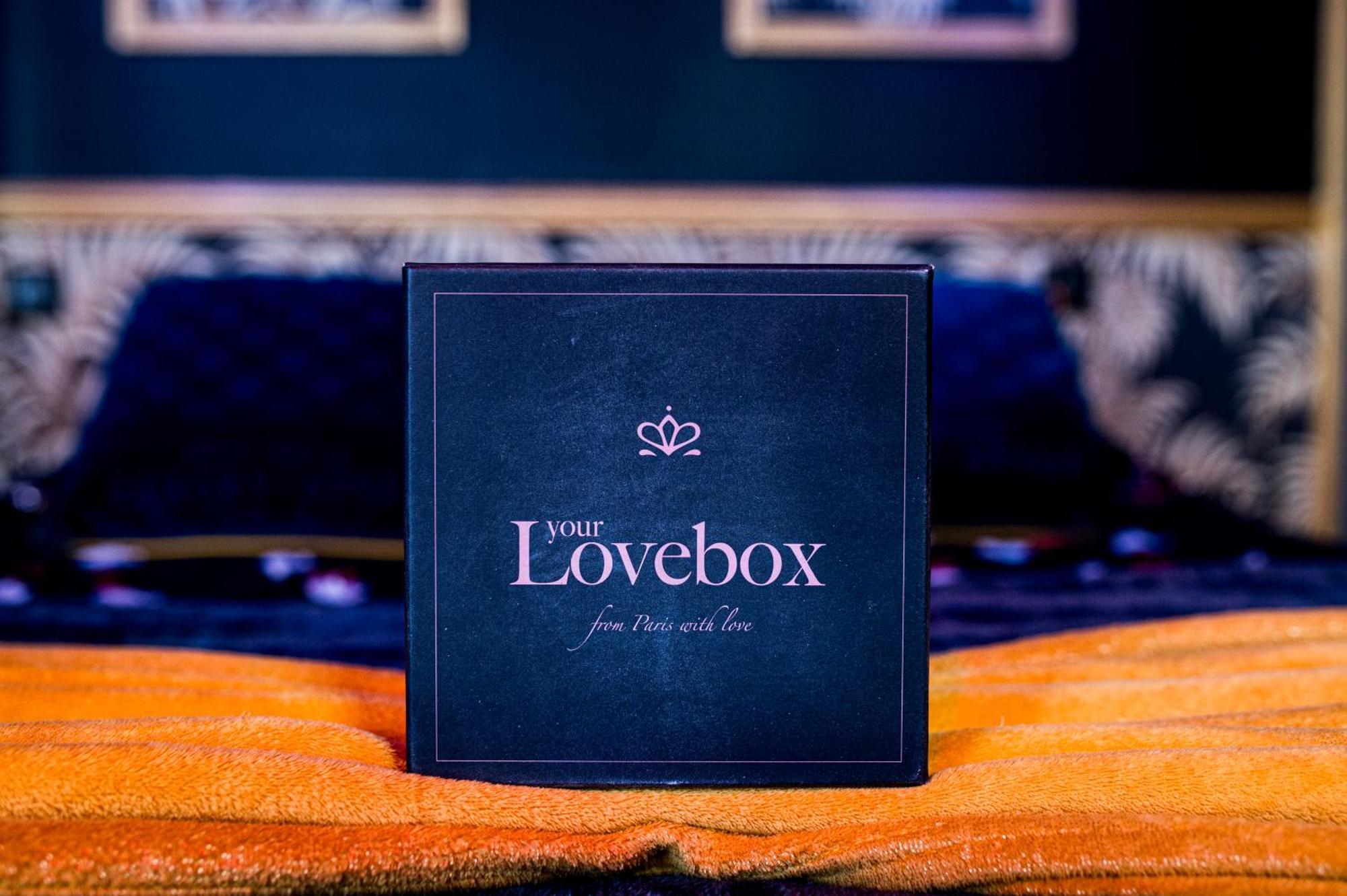 Loveroom Sauna, Balneo, Parking Prive Dans Le Centre De 翁弗勒尔 客房 照片