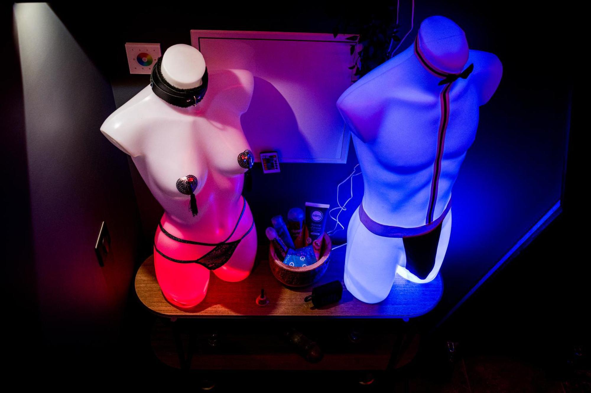 Loveroom Sauna, Balneo, Parking Prive Dans Le Centre De 翁弗勒尔 客房 照片