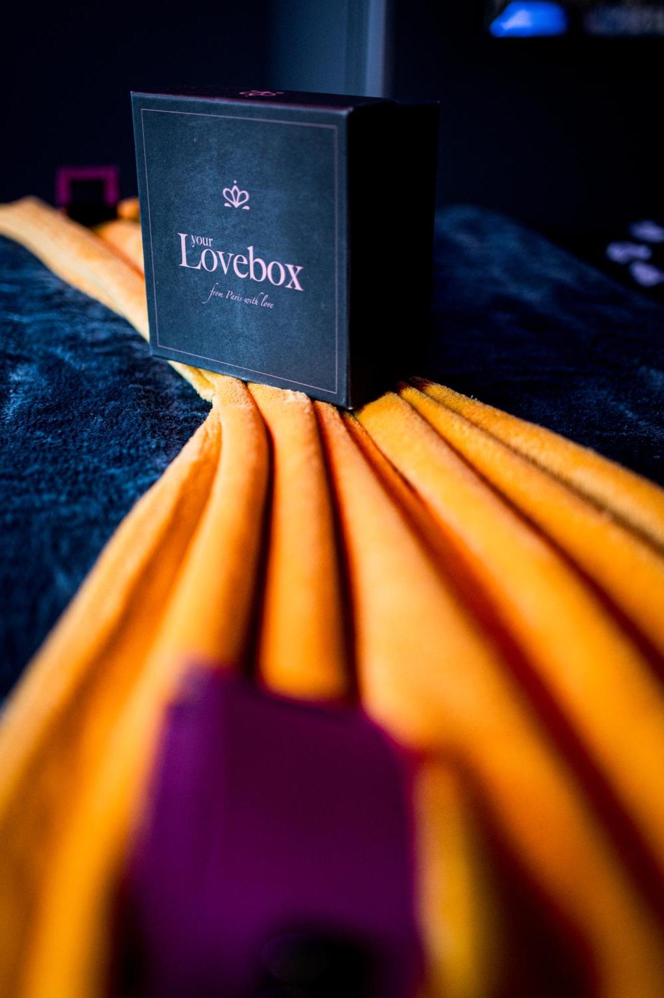 Loveroom Sauna, Balneo, Parking Prive Dans Le Centre De 翁弗勒尔 客房 照片