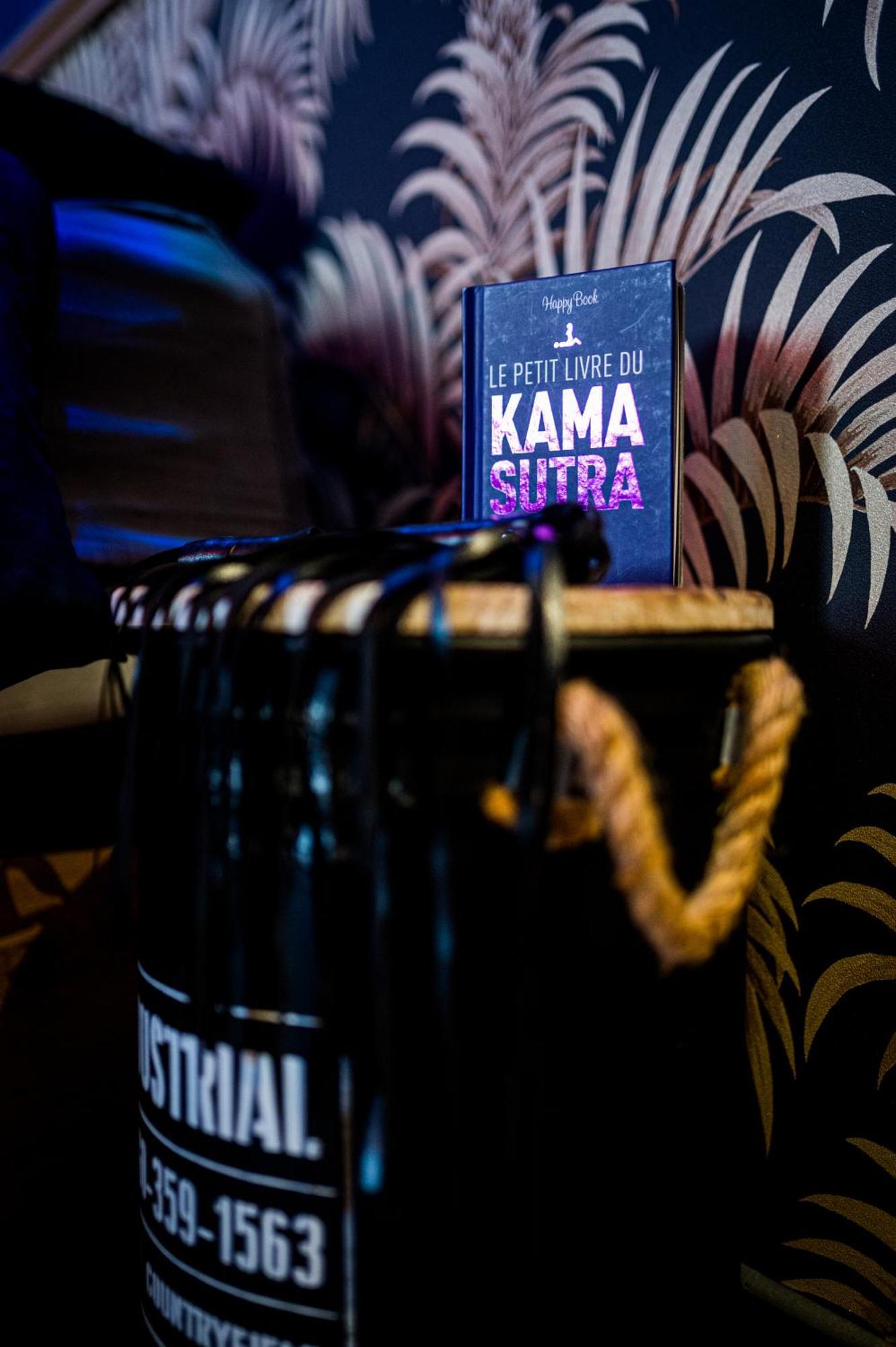 Loveroom Sauna, Balneo, Parking Prive Dans Le Centre De 翁弗勒尔 客房 照片